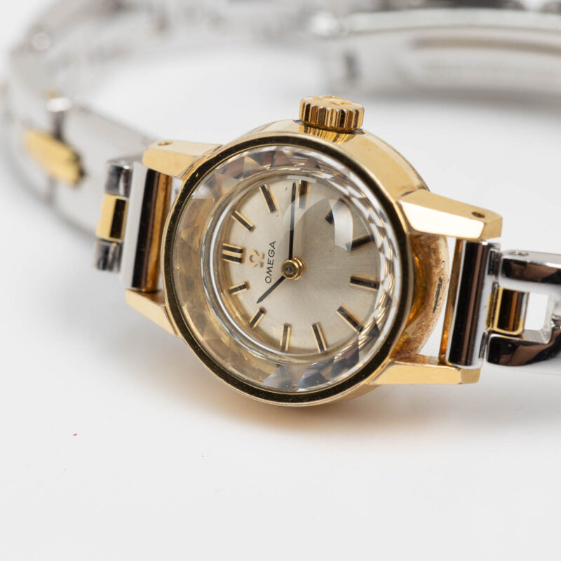 Ladies Omega de Ville Cal. 483 Ref. 511.088. From 1963. Manual movment. Gold plated.