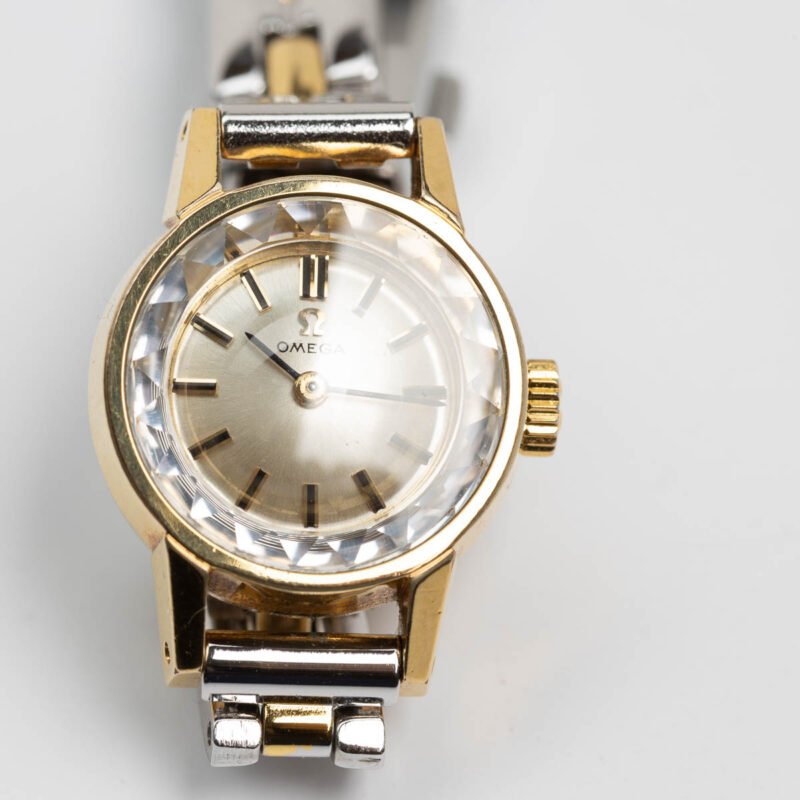 Ladies Omega de Ville Cal. 483 Ref. 511.088. From 1963. Manual movment. Gold plated.