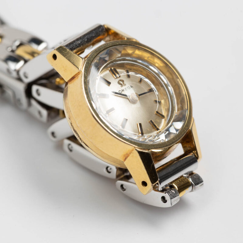 Ladies Omega de Ville Cal. 483 Ref. 511.088. From 1963. Manual movment. Gold plated.