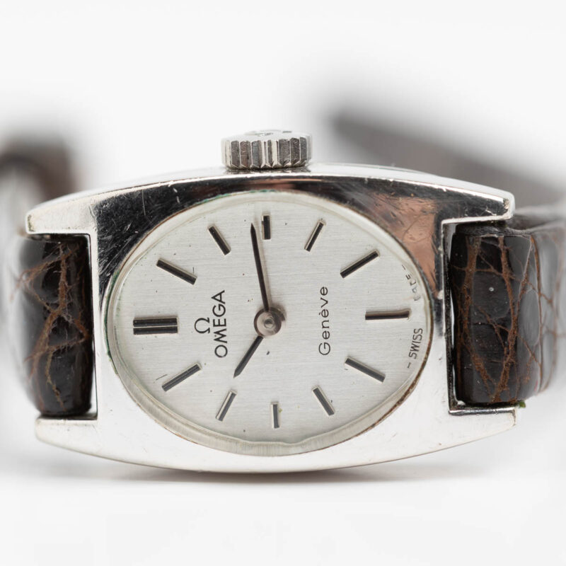 Ladies Omega Genève Cal. 485 Ref. 511.362. From 1971. Manual movment. Plated white gold.