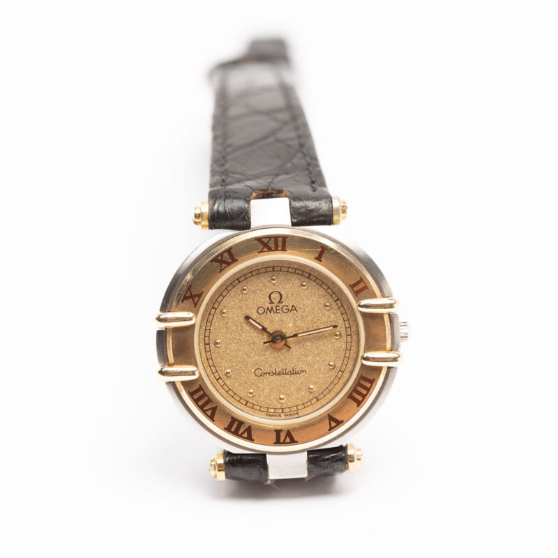 Ladies Omega Constellation Manhattan Cal. 1455 Ref. 595.1080. From 1989. Quartz movment. Gold bezel. Steel case. Sparkle dial.