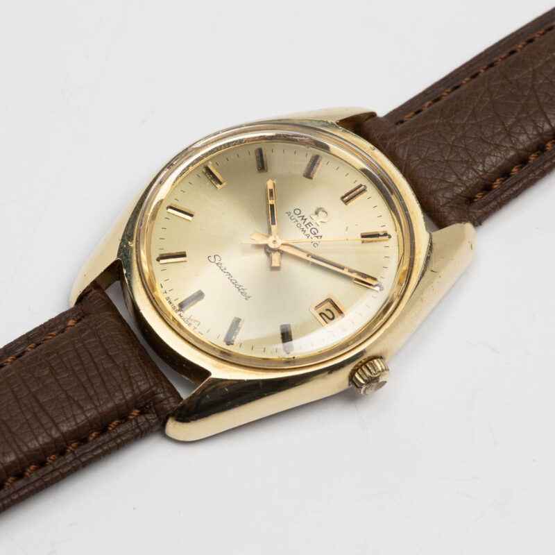 Omega Seamaster date Cal. 565 Ref. 166.067. From 1971. Automatic movment. Gold cup.