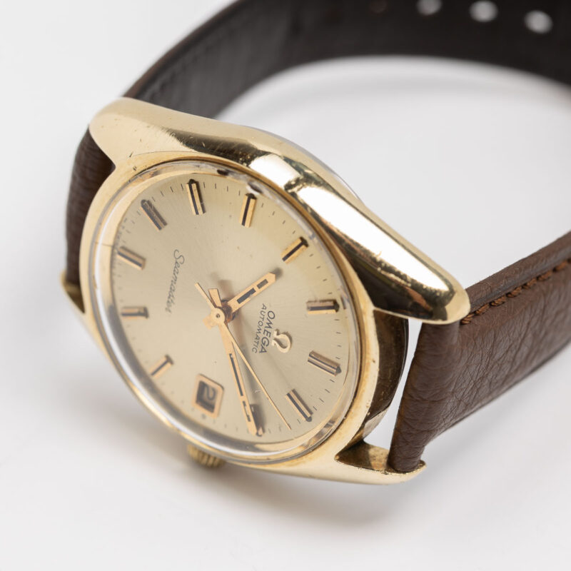 Omega Seamaster date Cal. 565 Ref. 166.067. From 1971. Automatic movment. Gold cup.