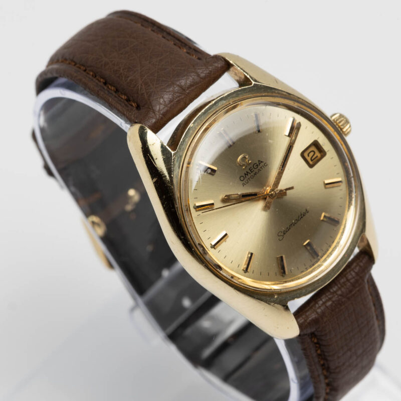Omega Seamaster date Cal. 565 Ref. 166.067. From 1971. Automatic movment. Gold cup.