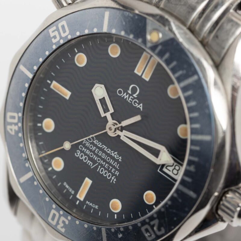 Omega Seamaster Professional 300m Cal. 1020 Ref. 2551.80. Automatic movment. Blue dial and bezel.