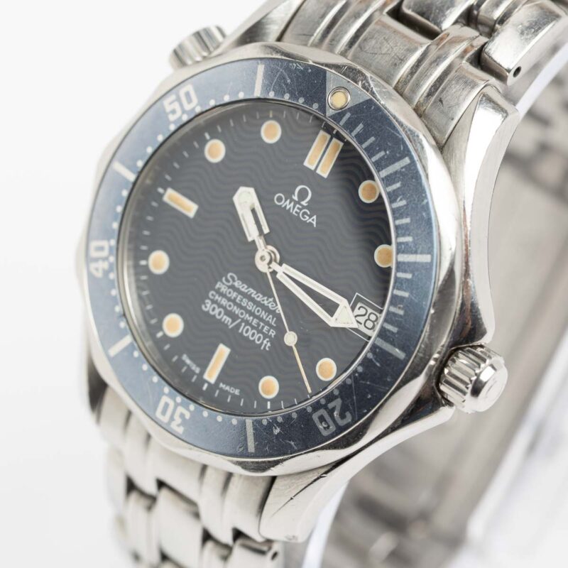 1990s Omega Seamaster Professional 300m - Image 13