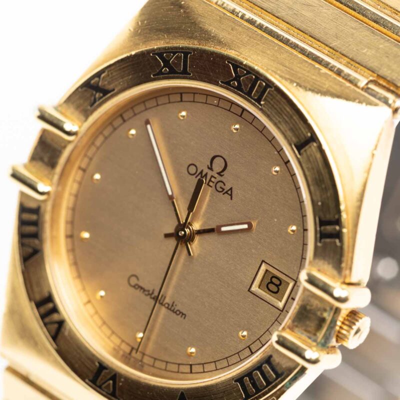 Omega Constellation Manhattan Cal. 1430 Ref. 396 1076. Quartz. Gold plated.