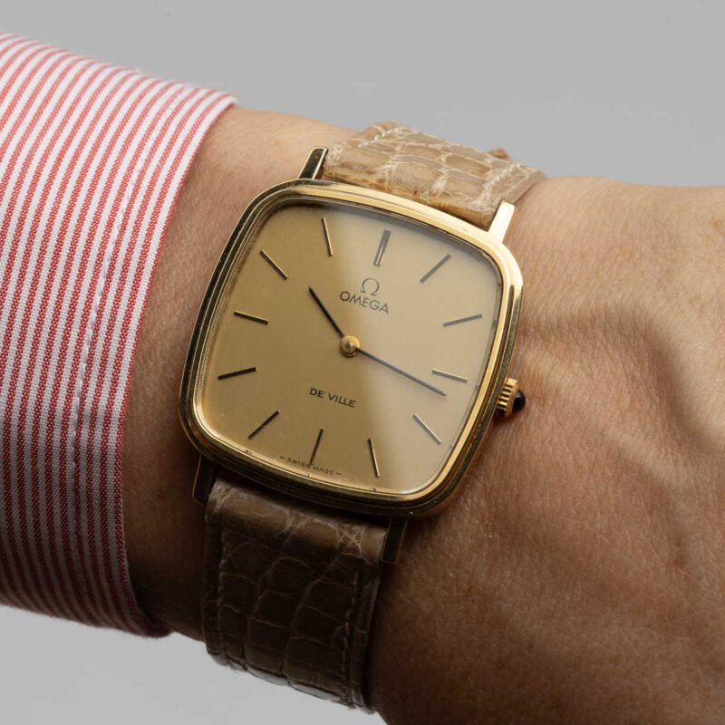 1970s Omega de Ville - Image 16