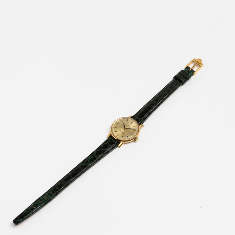 Ladies Omega Genève Cal. 625 Ref. 511.0457. From 1974. Manual movement. Gold plated.