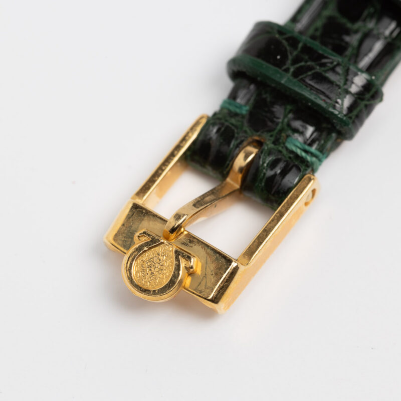 Ladies Omega Genève Cal. 625 Ref. 511.0457. From 1974. Manual movement. Gold plated.