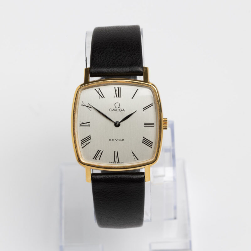 Square Omega de Ville Ref. 111.0149 Cal. 625. Manual movment. Gold plated. White dial.