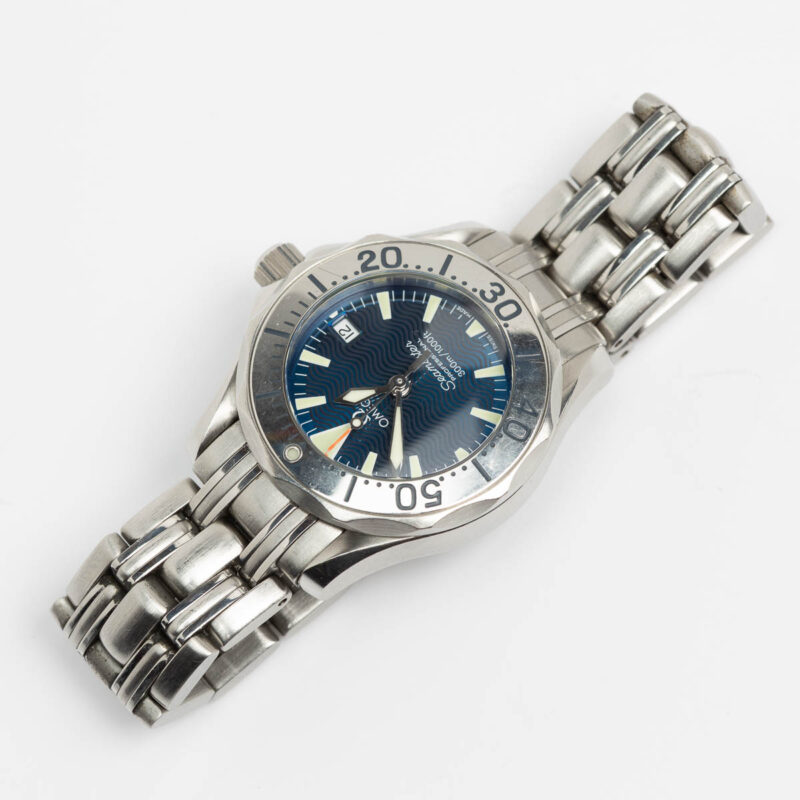 1990s Omega Seamaster Professional 300m - Image 11