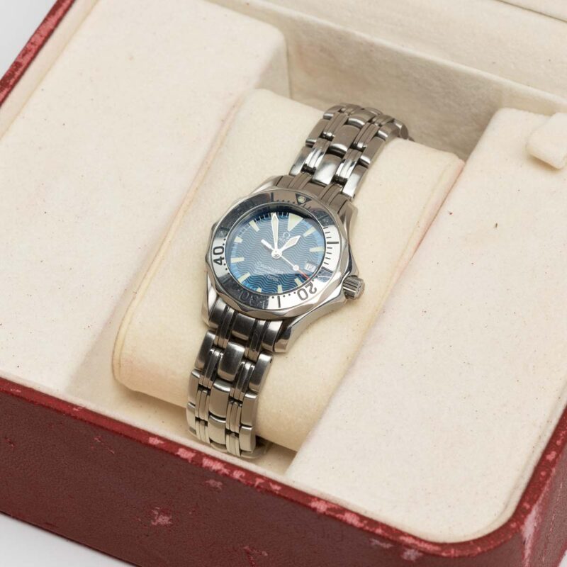 1990s Omega Seamaster Professional 300m - Image 18