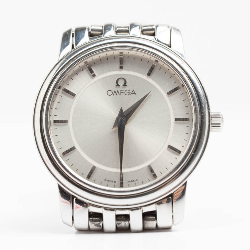 Ladies Omega de Ville Prestige Ref. 4580.31.00 Cal. 1456. Quartz movement. Steel case and white dial.