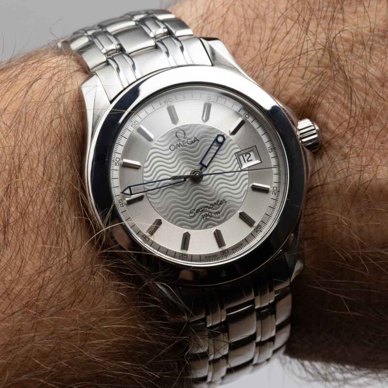Omega Seamaster Diver 120m date Cal. 1538 Ref. 196.1501. Quartz movment. Steel case.
