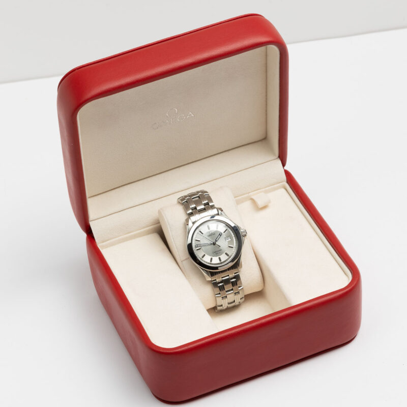 Omega Seamaster Diver 120m date Cal. 1538 Ref. 196.1501. Quartz movment. Steel case.