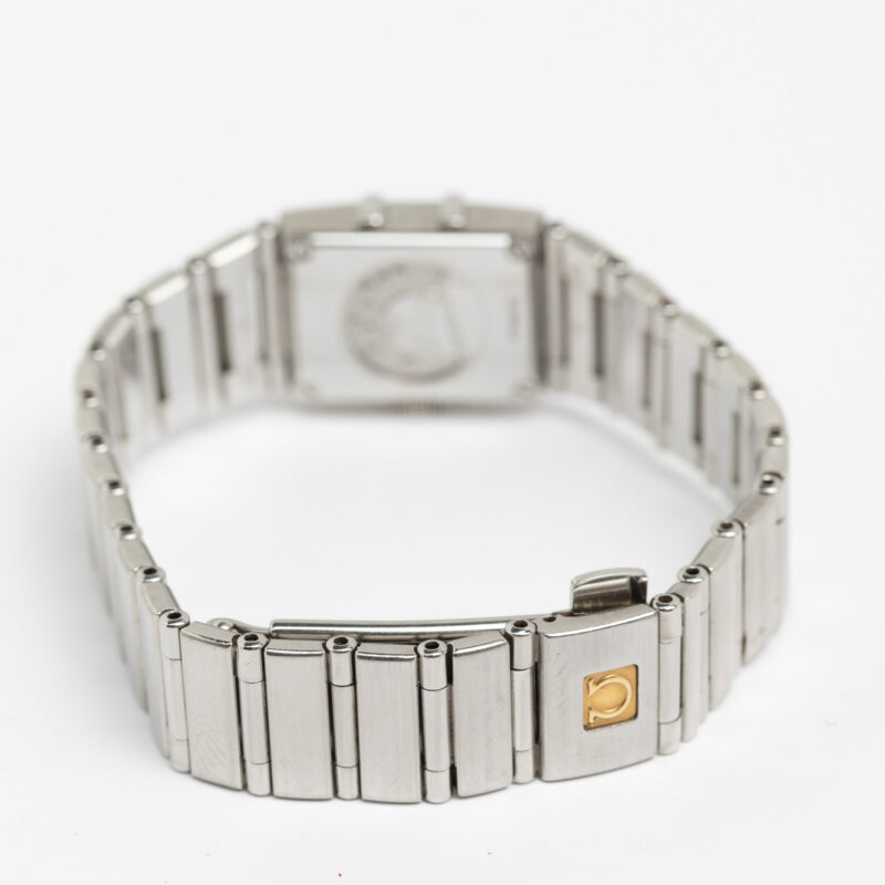 Omega Constellation Cal. 1376 Ref. 7951240. Quartz movment. Pink mother-of-pearl dial. Steel case.