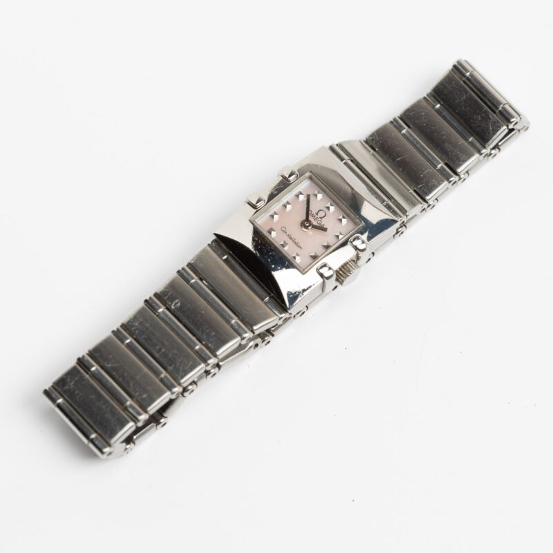 Omega Constellation Cal. 1376 Ref. 7951240. Quartz movment. Pink mother-of-pearl dial. Steel case.