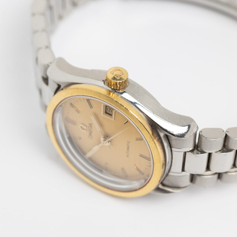 1993 Omega - Image 7