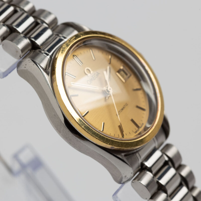 1993 Omega - Image 12