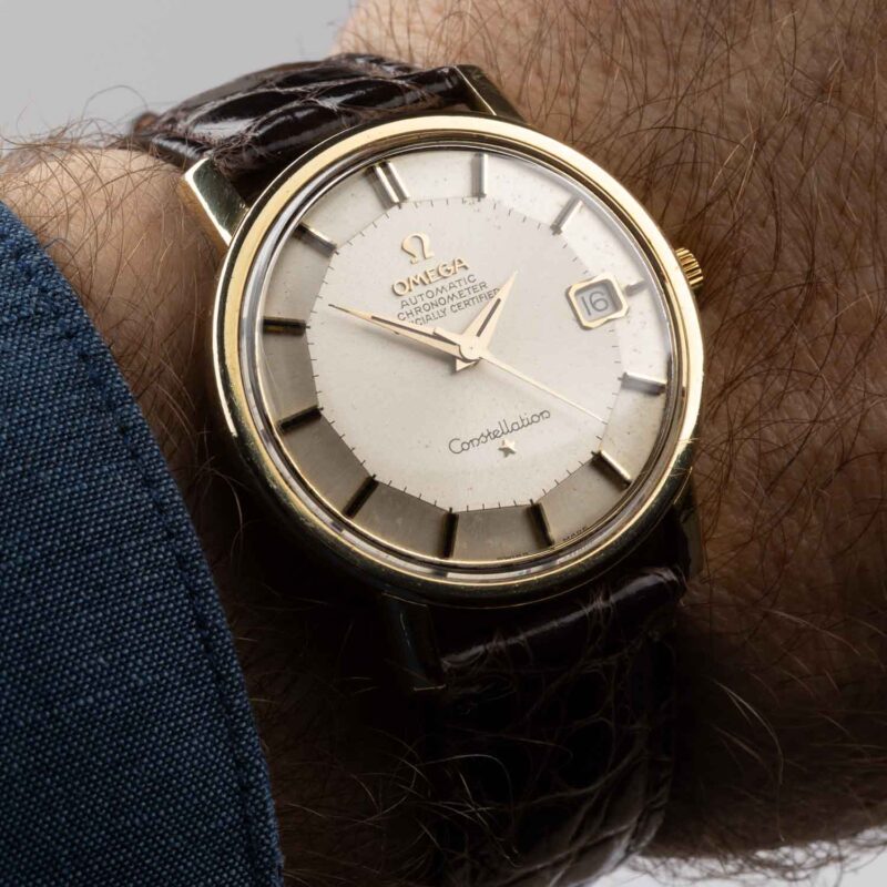 Omega Constellation Pie Pan date Cal. 564 Ref. 168.010. From 1966. Automatic movment. Gold cup.
