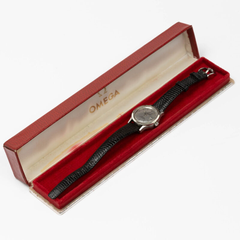 Ladies Omega Constellation date Cal. 684 Ref. 568.016. From 1970. Automatic movment. White gold bezel.