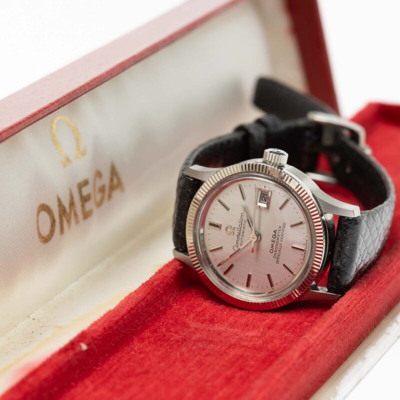 Ladies Omega Constellation date Cal. 684 Ref. 568.016. From 1970. Automatic movment. White gold bezel.