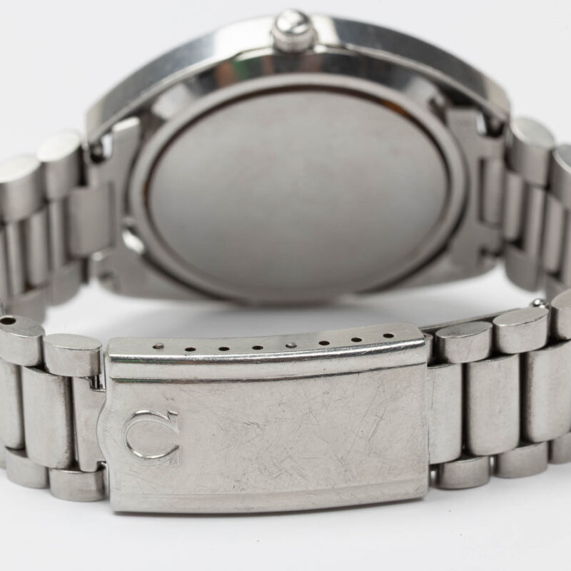 Omega Seamaster Cosmic 2000 date Cal. 1012 Ref. 166.130. From 1972. Automatic movment. Steel case. White dial.