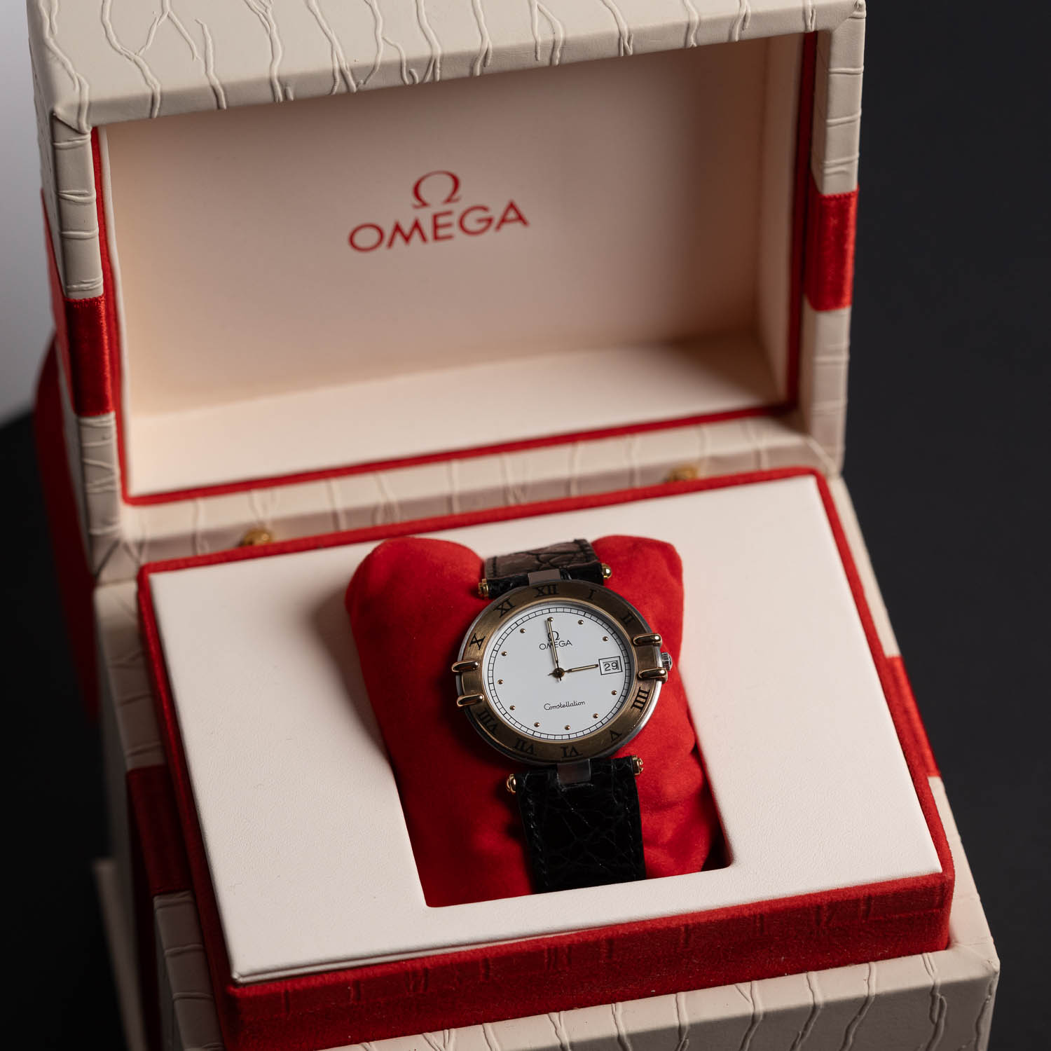 1990s Omega Constellation Manhattan - obrazek 4