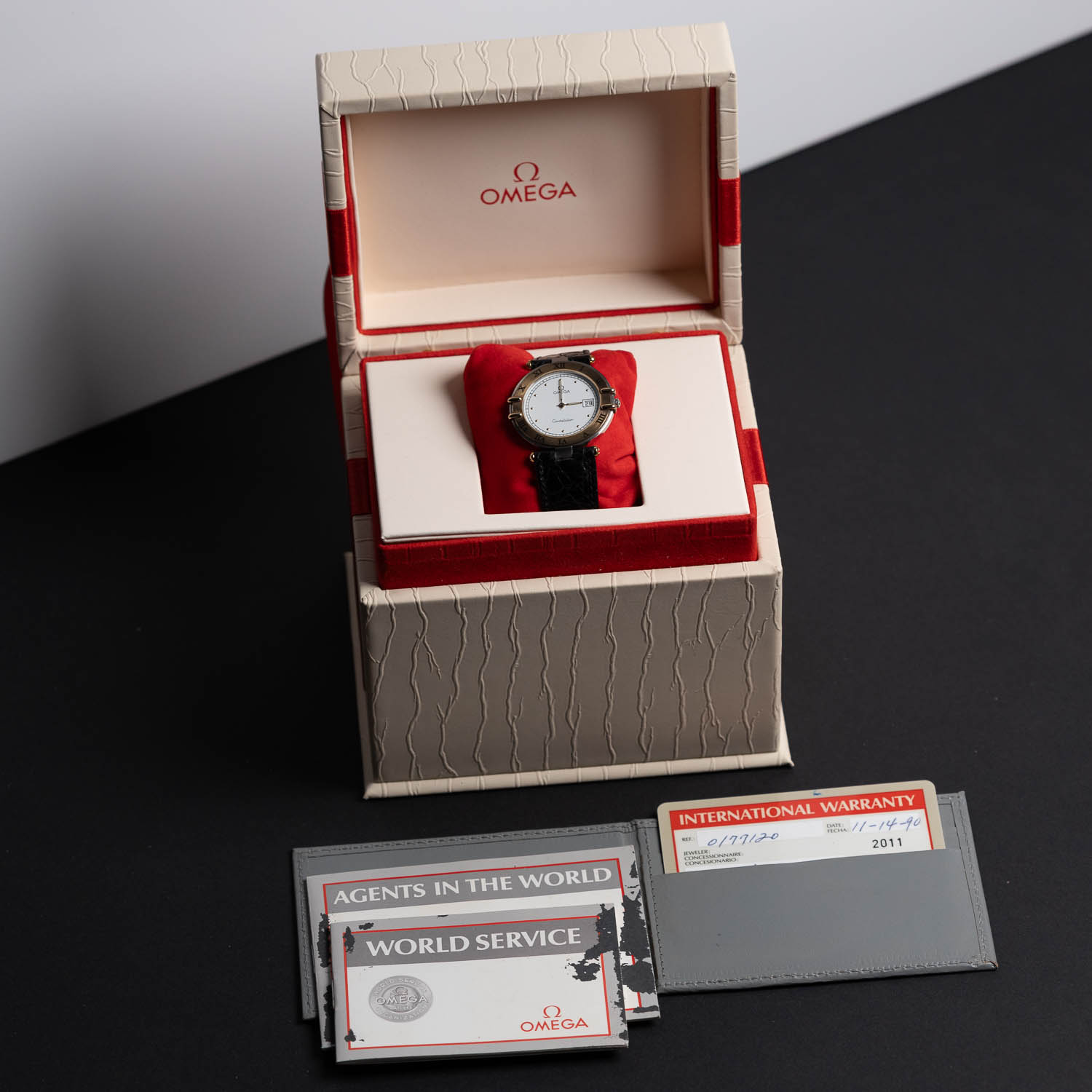 1990s Omega Constellation Manhattan - obrazek 3