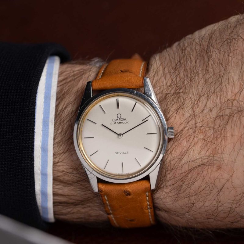 Alternative view of 1973 Omega de Ville