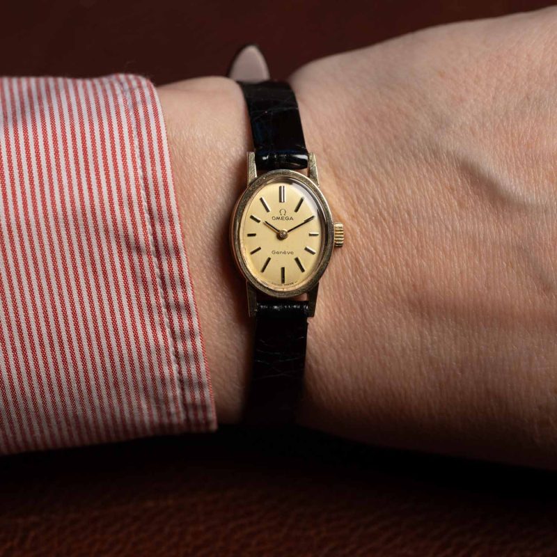 Alternative view of 1970 Omega Genève