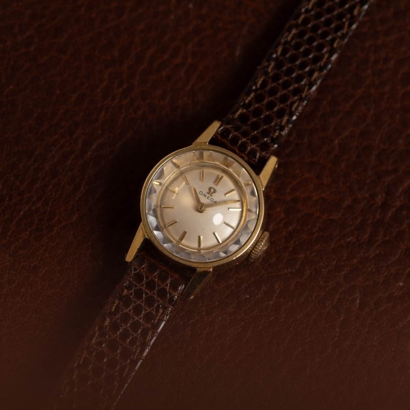 Alternative view of 1964 Omega